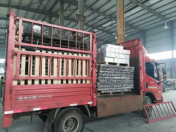 山西靈石玻璃鋼錨桿發貨中2